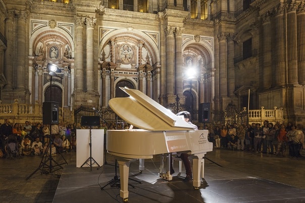 Noche en Blanco malaga