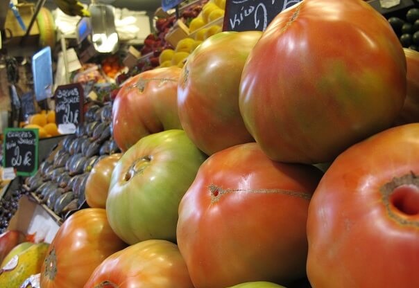 big tomatos atarazanas