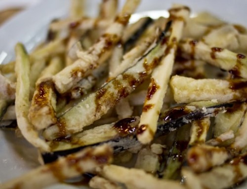 FRITIERTE AUBERGINEN STICKS REZEPT