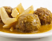 meatballs in almond sauce recipe