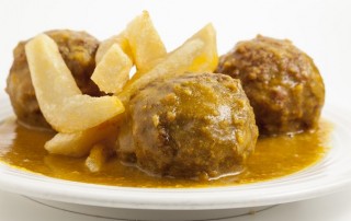 meatballs in almond sauce recipe