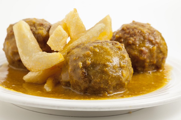 meatballs in almond sauce recipe meatballs in almond sauce recipe