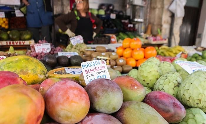 fruit street stall granada tour