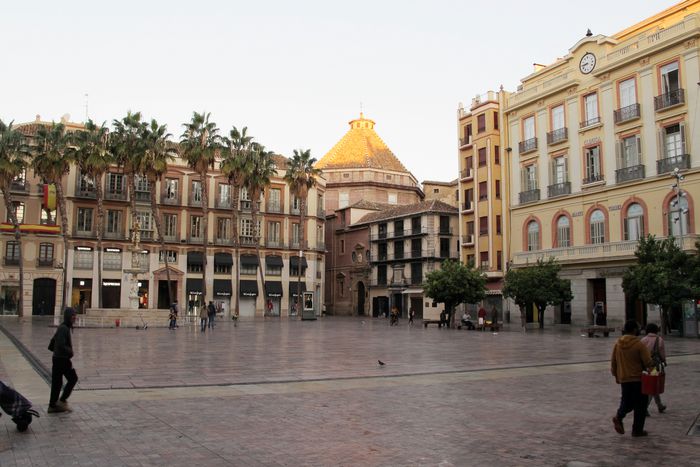 constitution square malaga