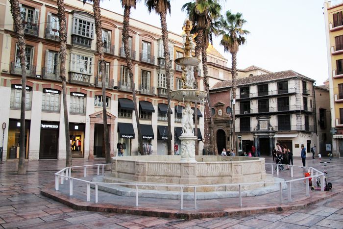 plaza de la constitucion malaga