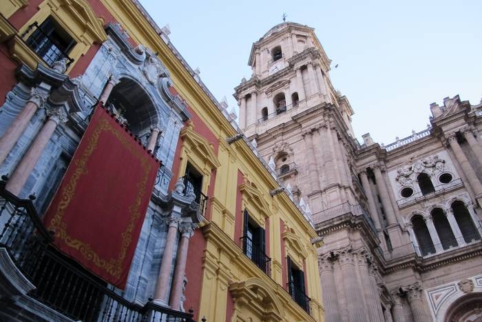 plaza del obispo y catedral de Málaga