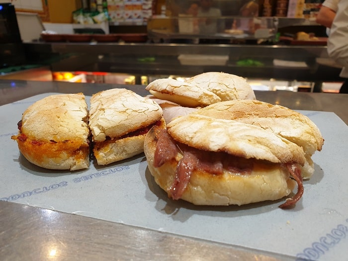 montaditos small sandwiches at La Flor de Toranzo Seville