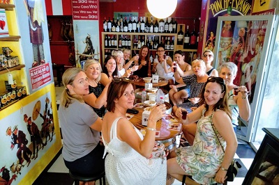 corporate daytime tapas tour in malaga