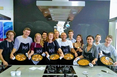 malaga paella cooking class for groups