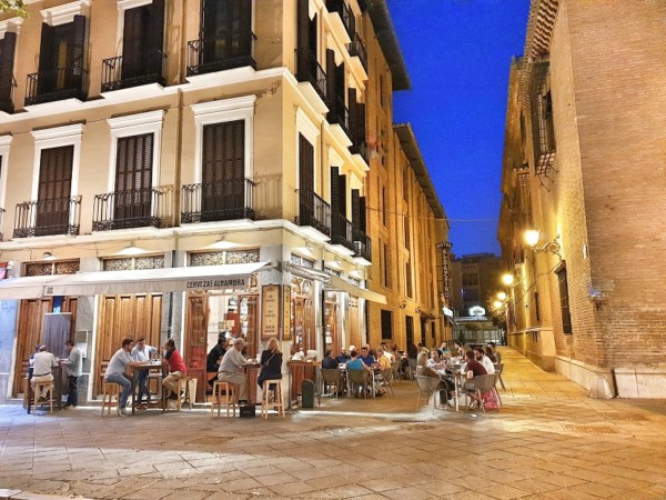 outdoor terraces in Granada new normal